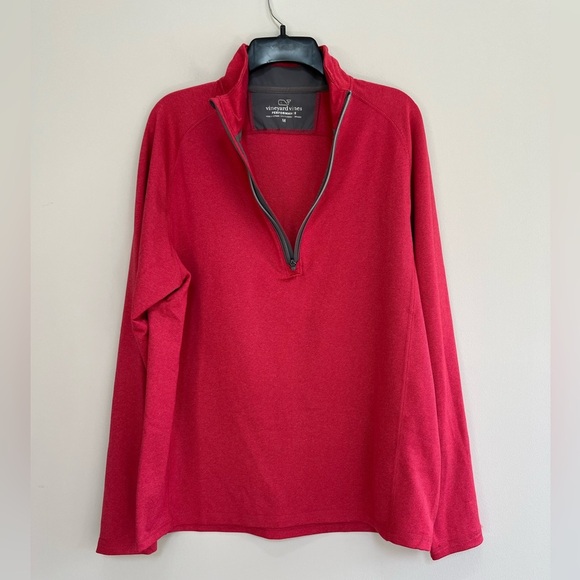 Vineyard Vines Men's Performance Half-Zip Pullover in Sailors Red, size M - Picture 2 of 8